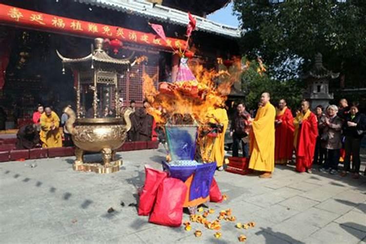 城隍庙道教 上海城隍庙谢太岁2020年