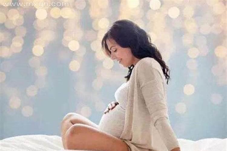 梦见七个月孕妇怀孕生孩子