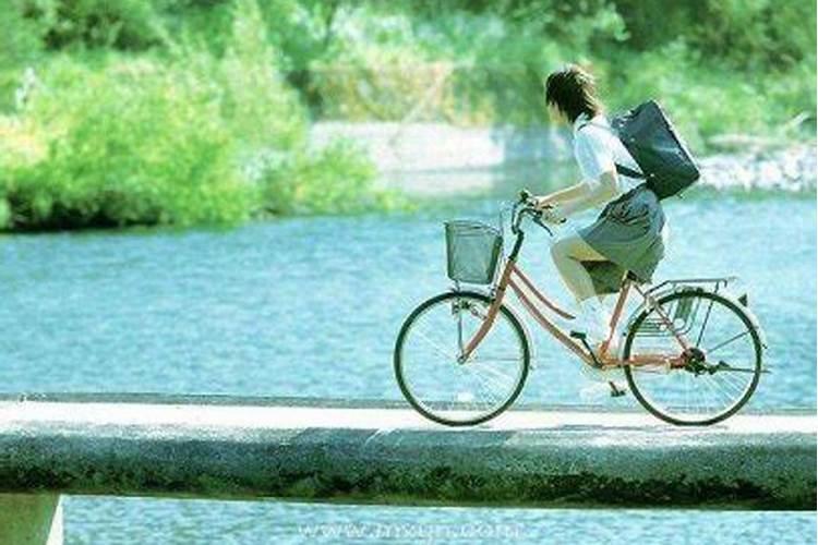 梦见骑自行车车是什么意思
