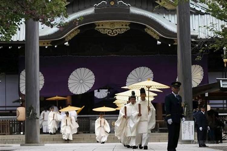 日本八月十五祭祀