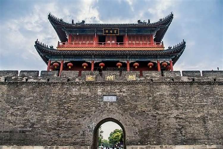 中国四个最完整的城墙（学校大门如何才算风水好）